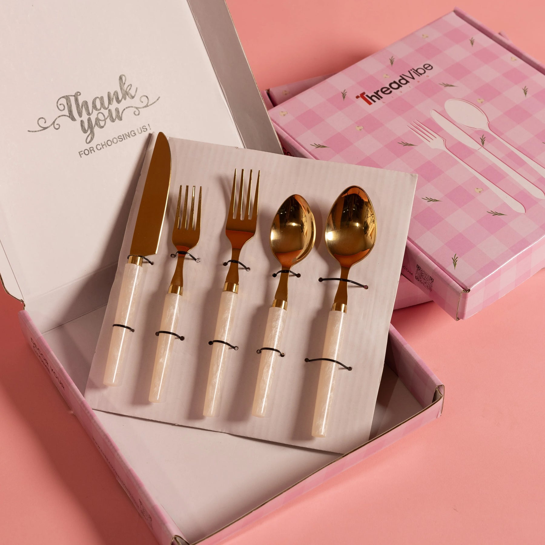 White Resin Stainless Steel Cutlery Set Of 5