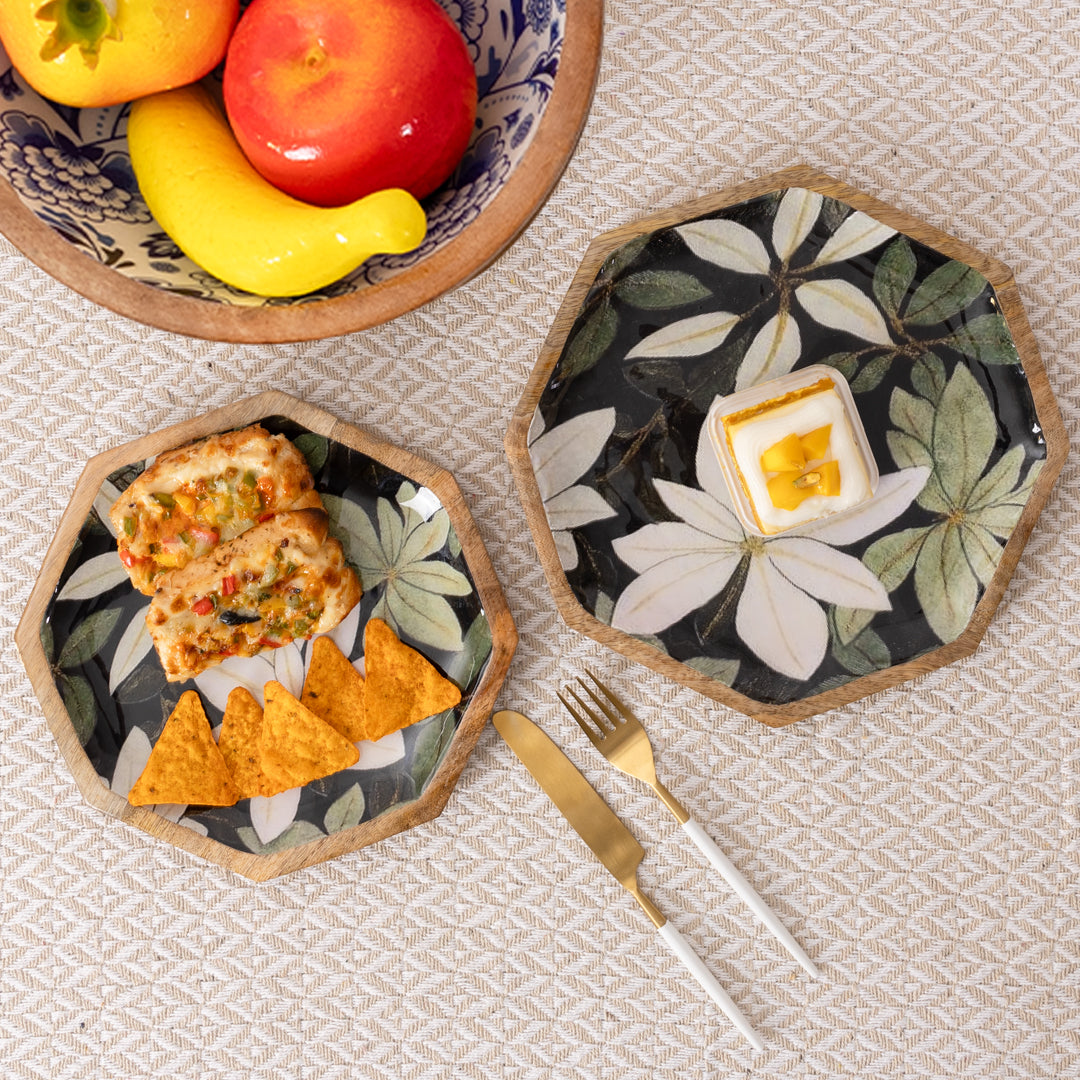 Handcrafted Mango-Wood Rangoon Green Printed Platters Tray-Set Of 2