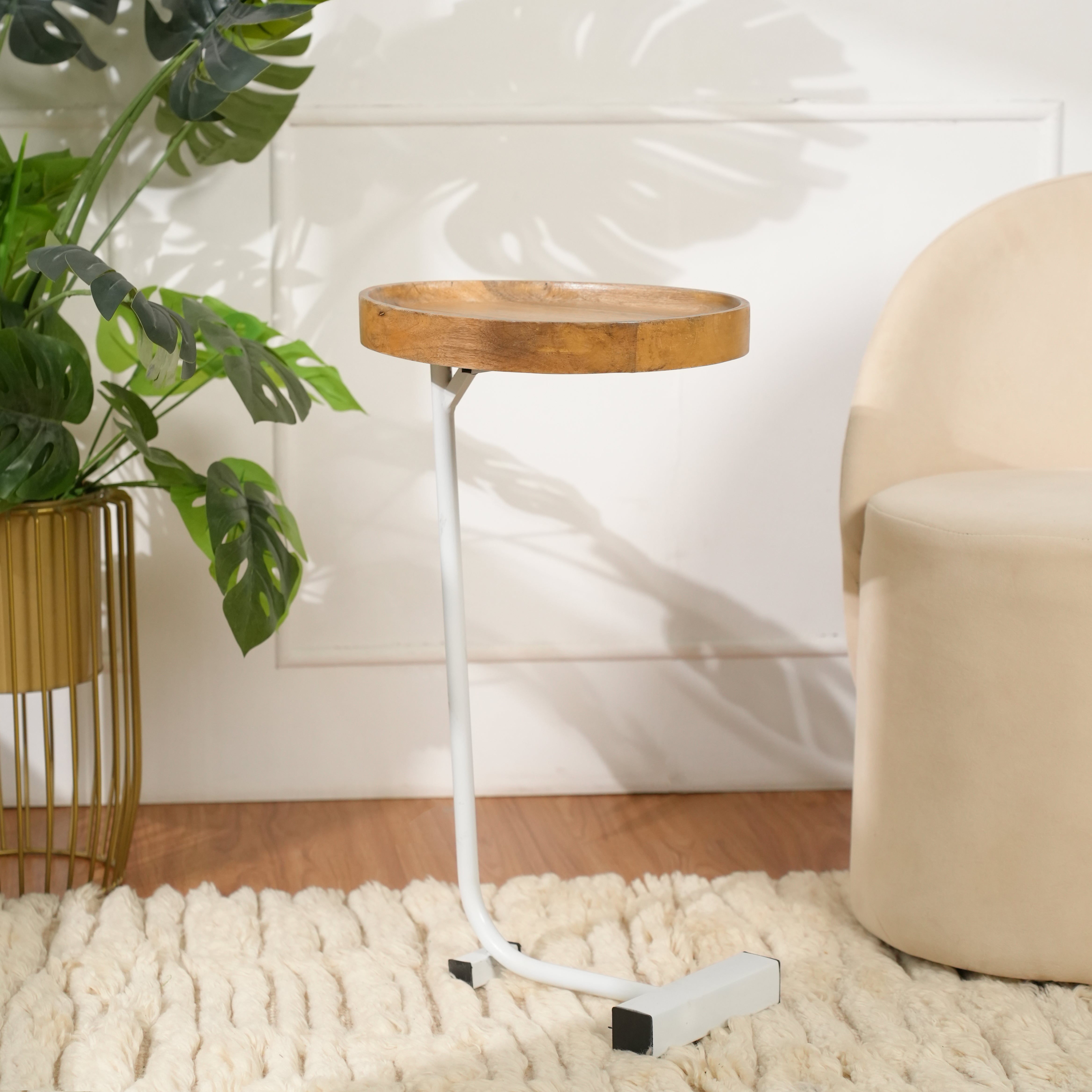 Wooden Tray Top C-Table with White Metal Base