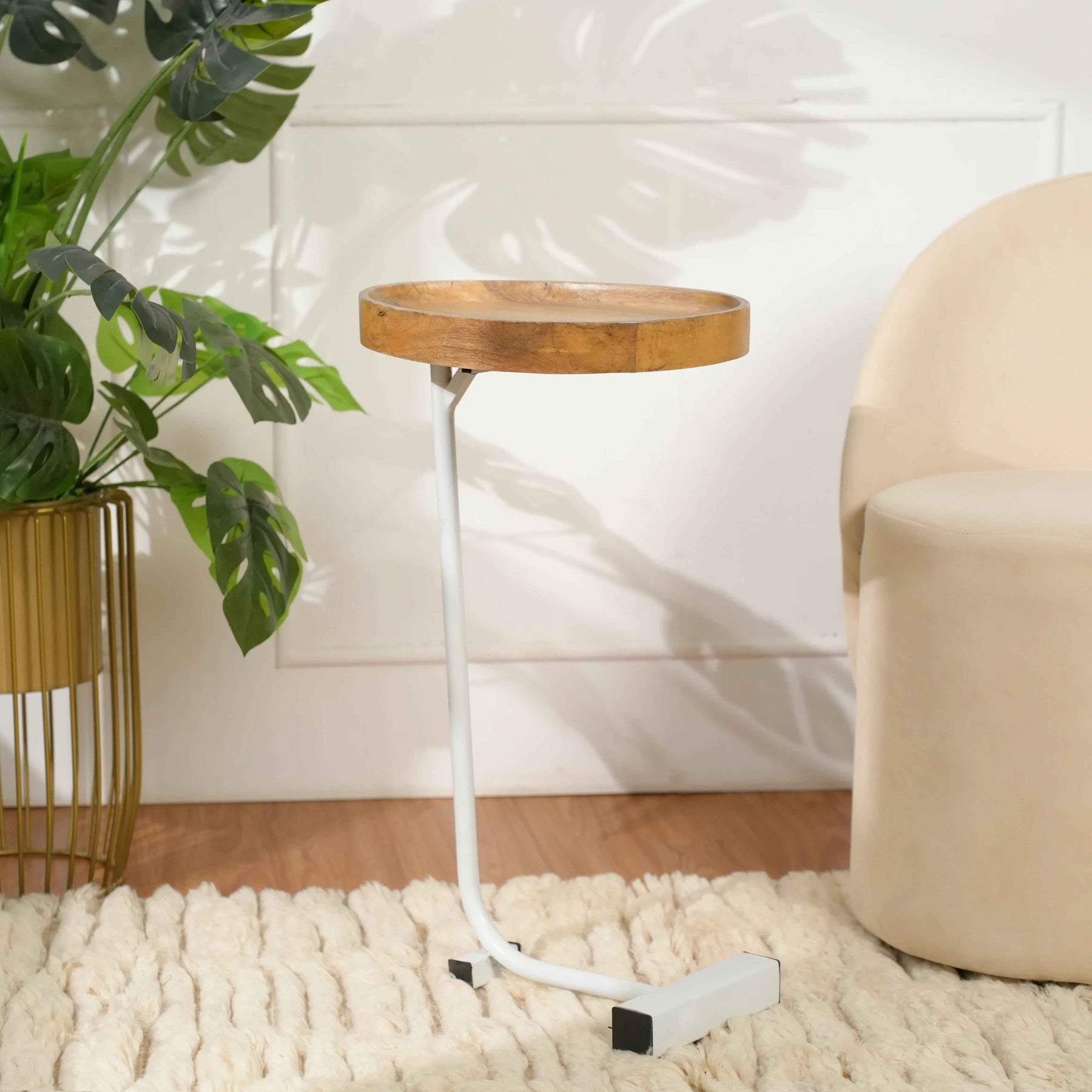 Wooden Tray Top C-Table with White Metal Base