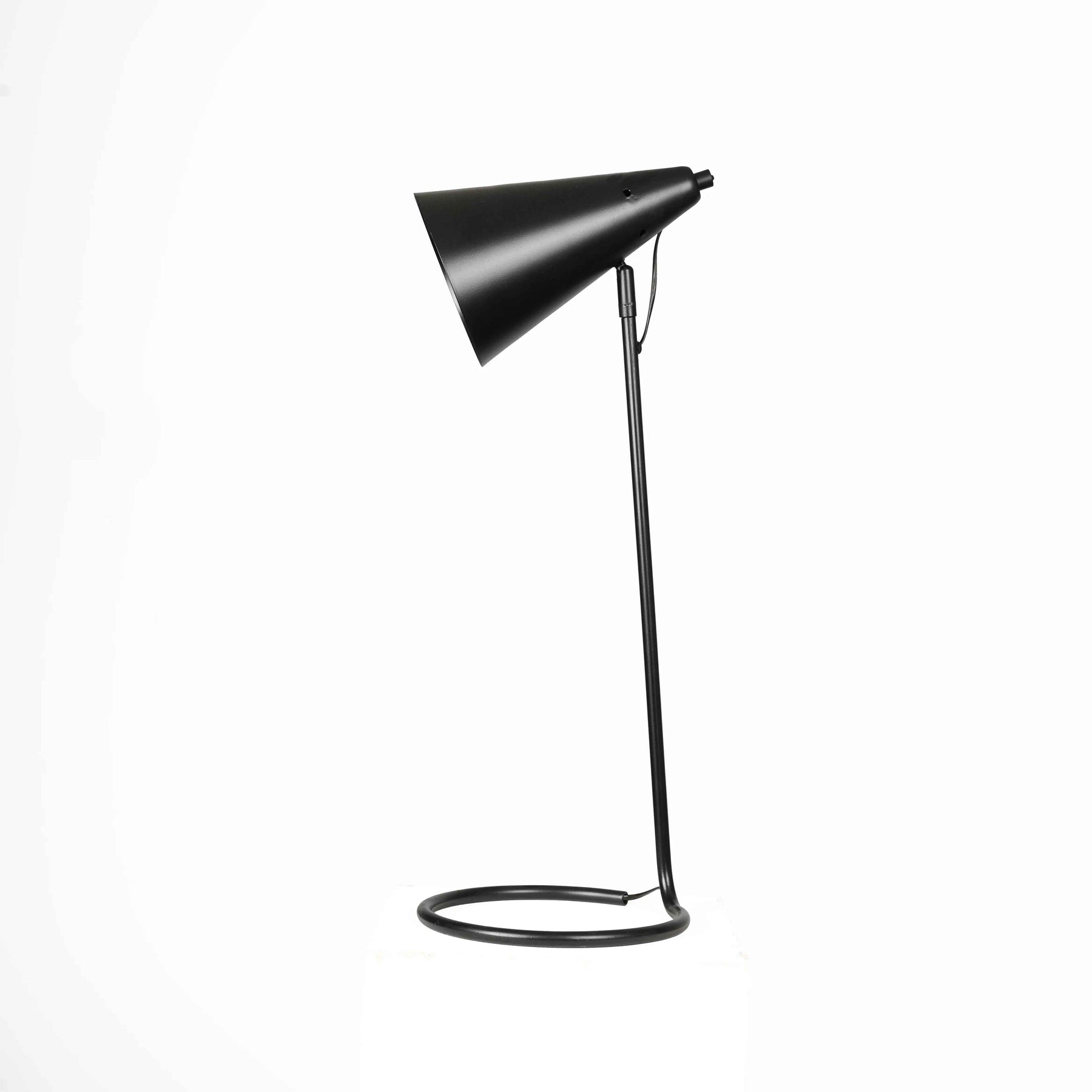 Designer Metal Table Lamp in Black for Living Room & Study