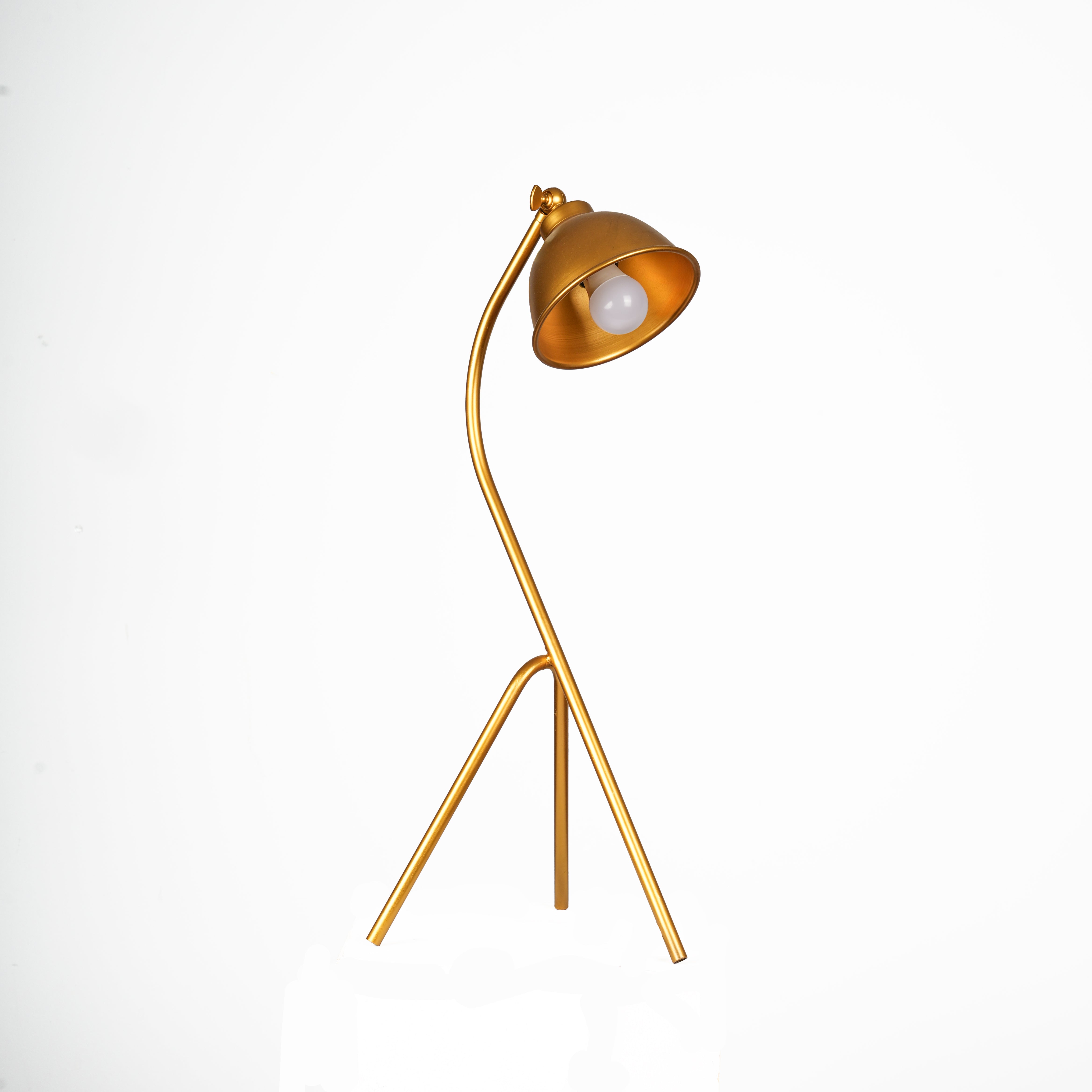 Luxury Metal Tripod Table Lamp