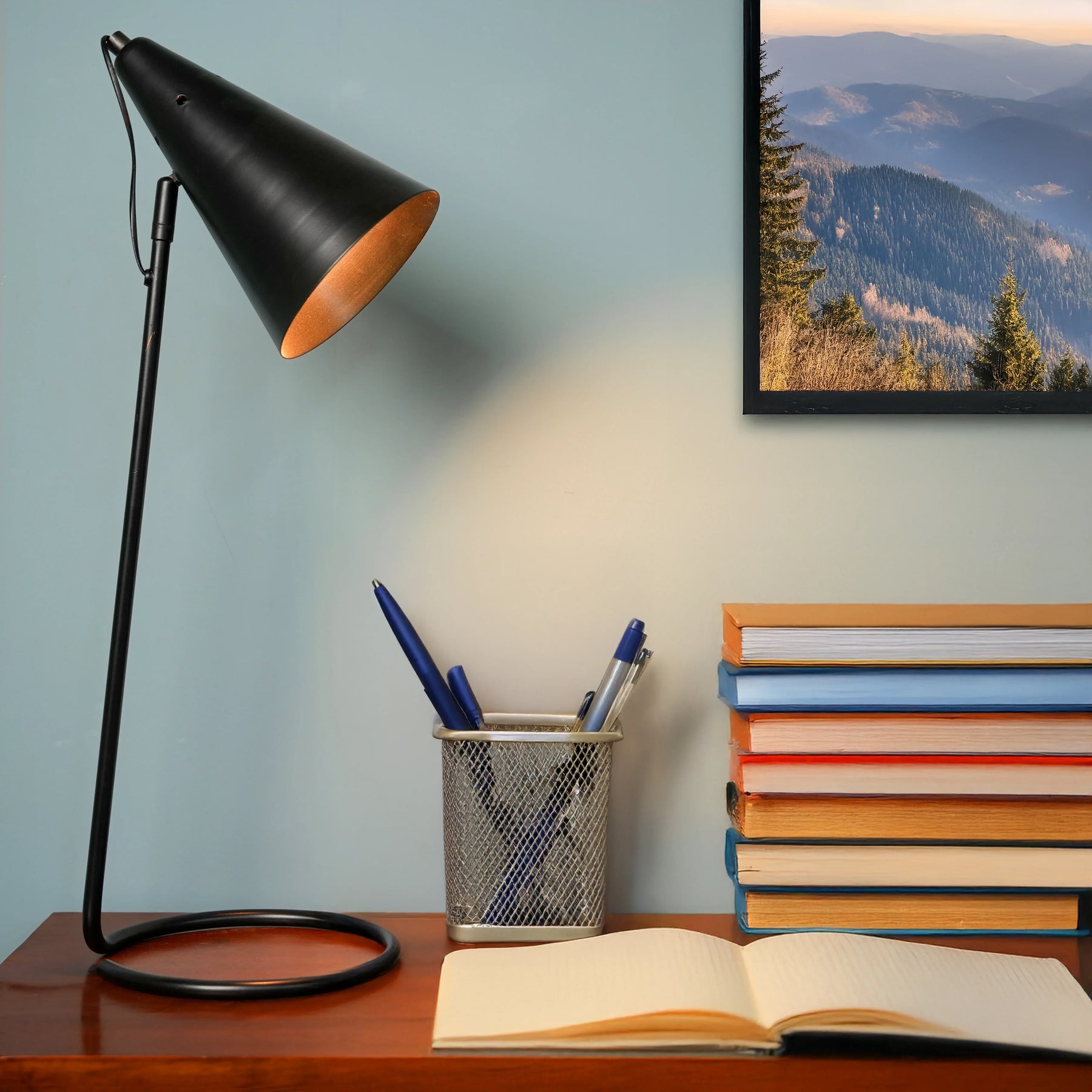 Designer Metal Table Lamp in Black for Living Room & Study