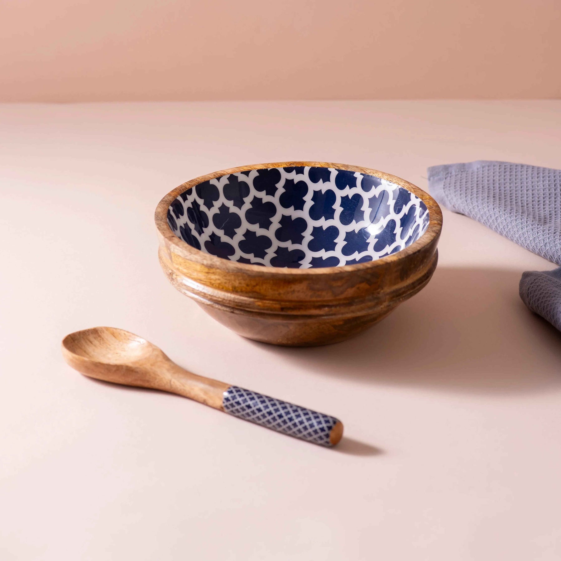 Wooden Serving Bowl with Spoon in Moroccan Trellis Design