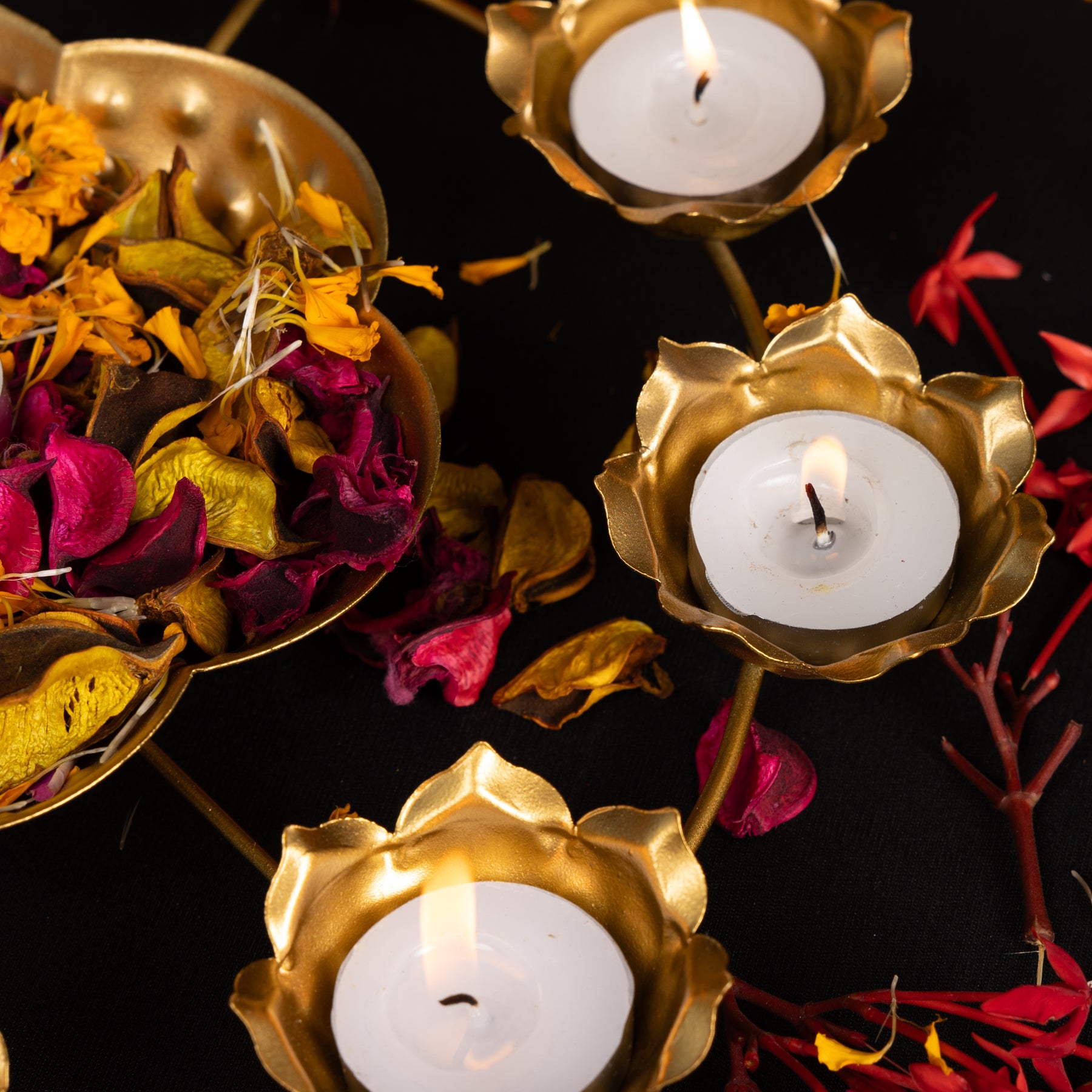 Flower Diya Urli Stand