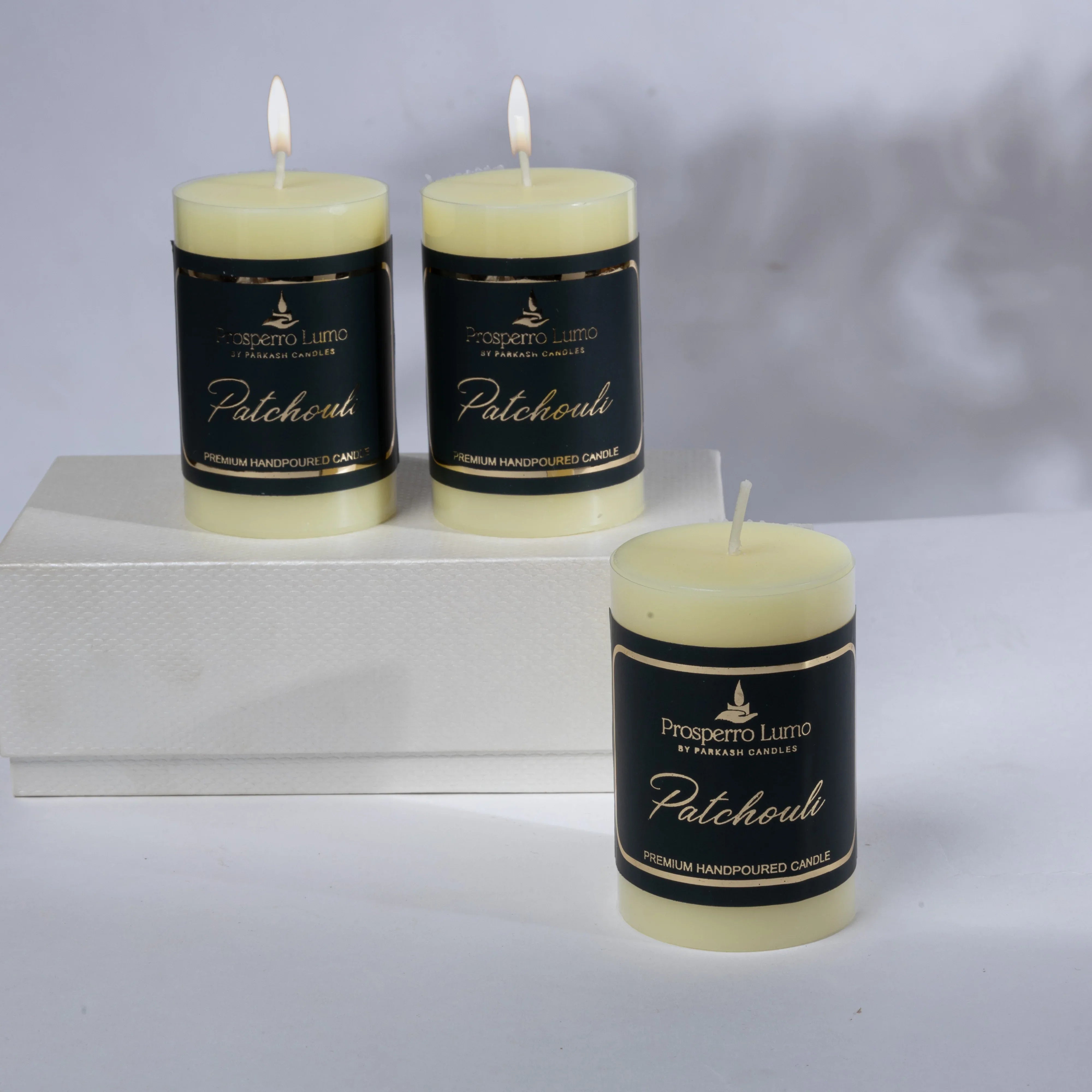 Threadvibe Living Premium Smokeless Scented Candle In Patchouli