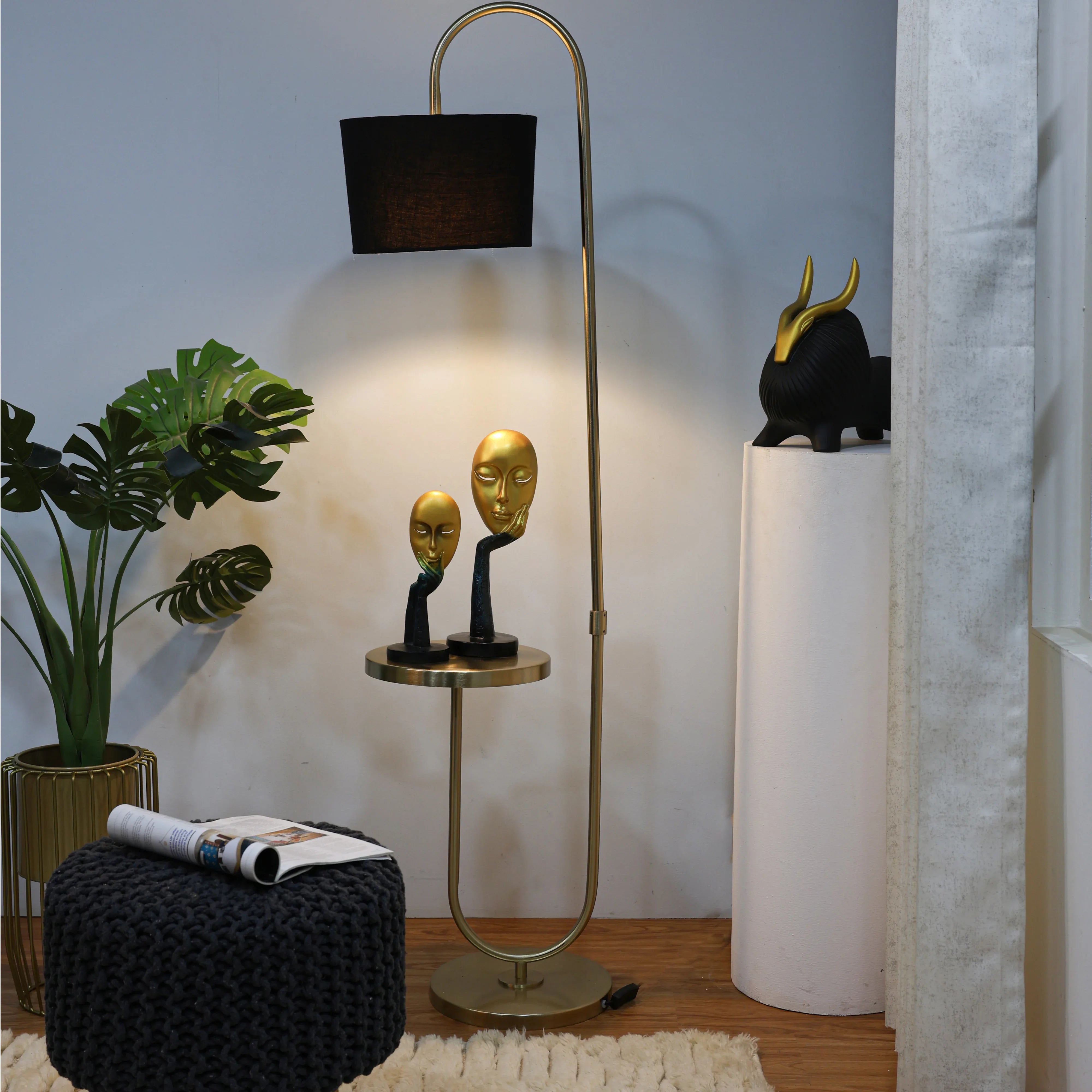 Antique Metal Floor Lamp in Brass With Shade