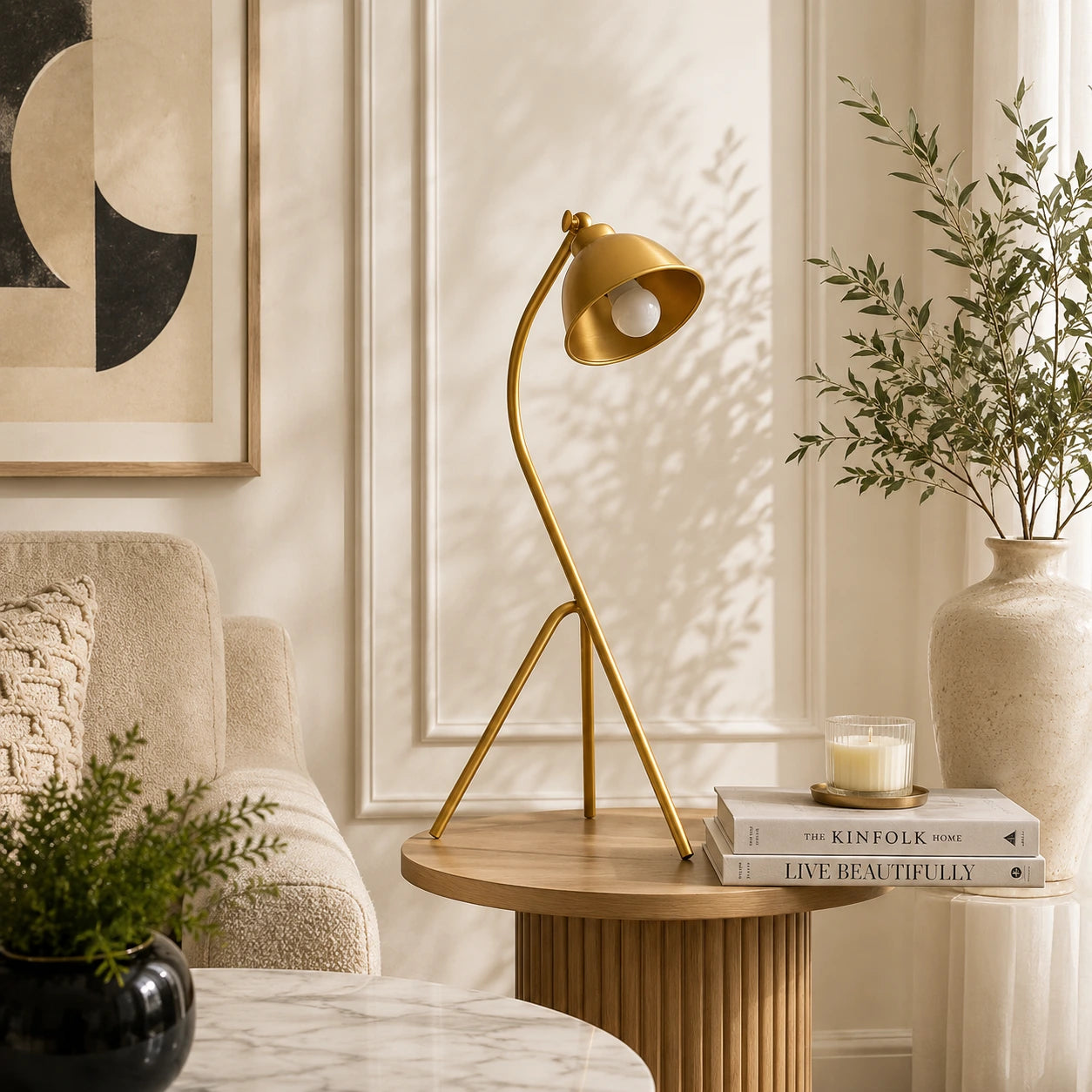 Luxury Metal Tripod Table Lamp