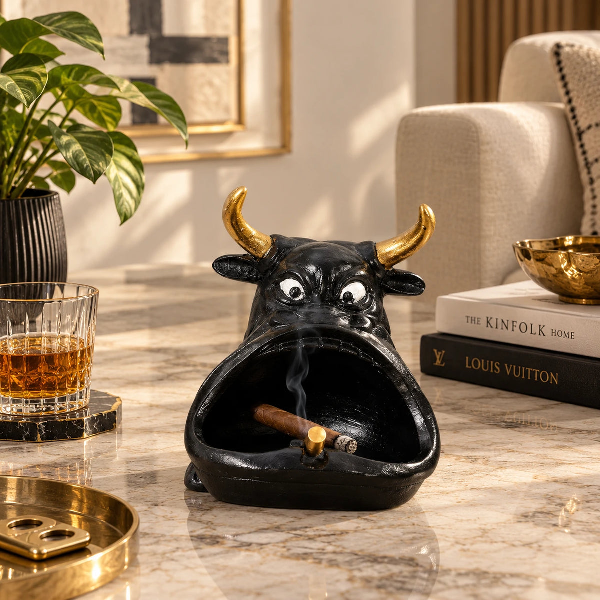 Premium Resin Bull Ashtray for Tabletop & Bar Decor