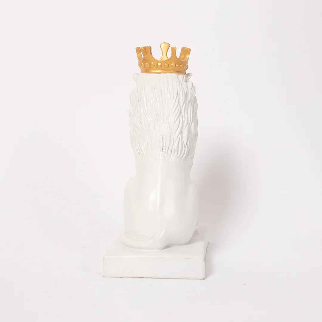 Modern Artistic White King Lion Decorative Showpiece