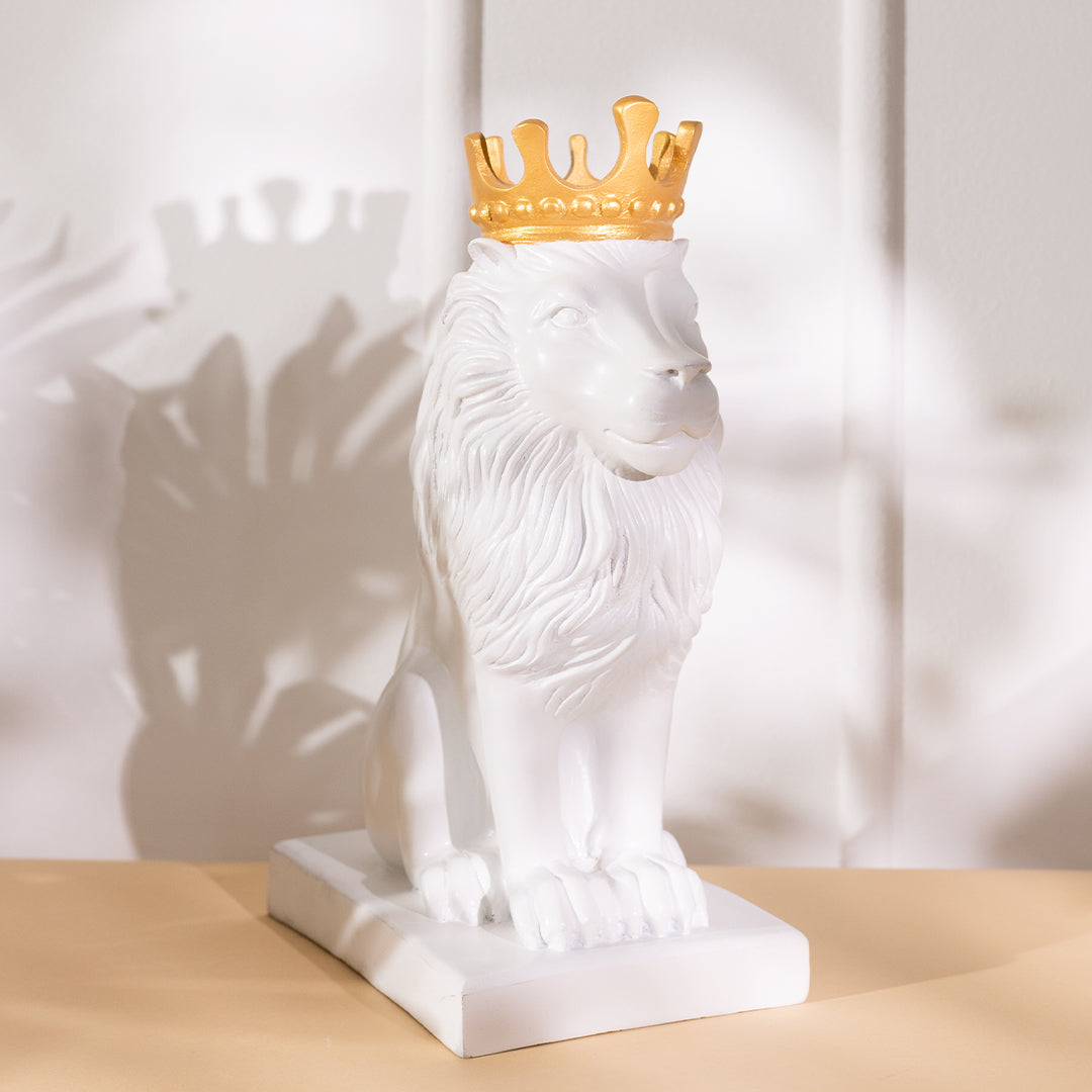 Artistic Nordic Minimalist Regal Lion in White for Home Decor