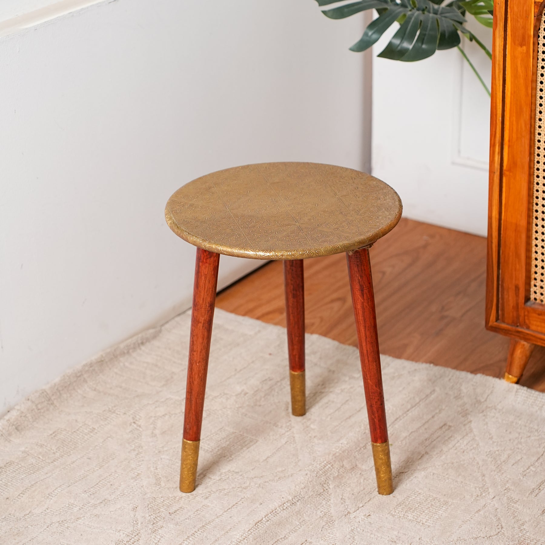 Round Wooden Bedside Table in Gold Floral Pattern for Living Room and Bedroom