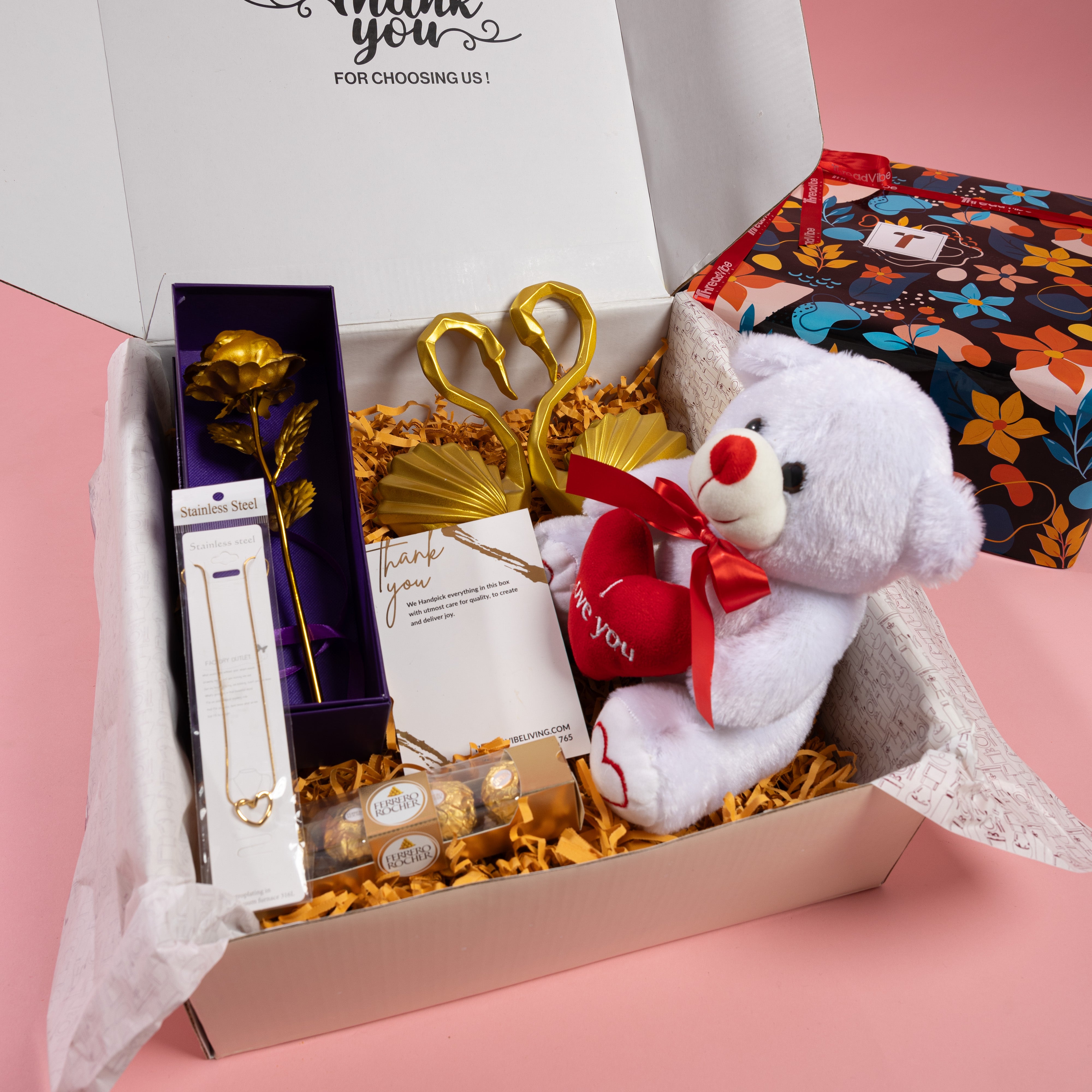 Lovestruck Valentine Gift Combo