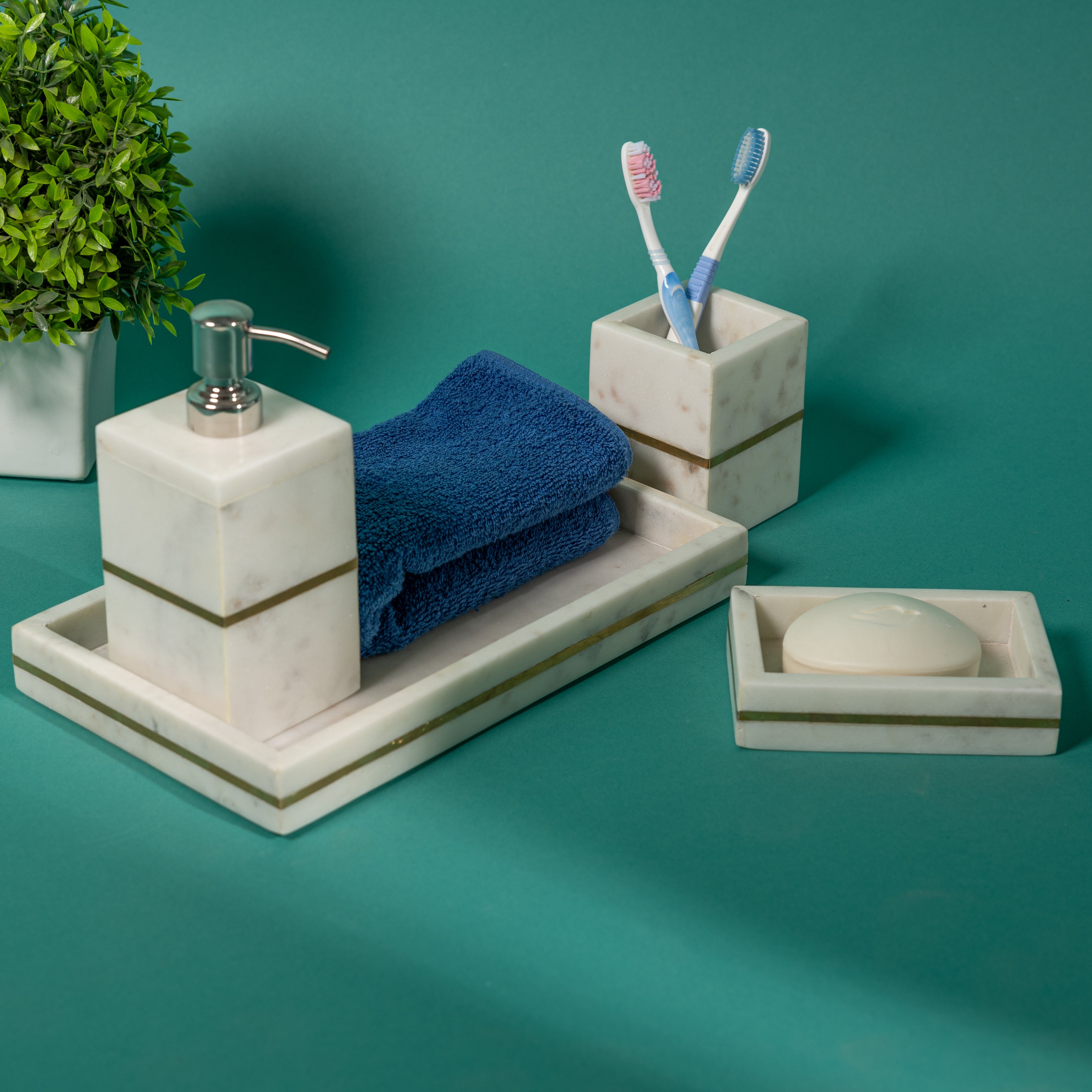 Brass Marble Bathroom Set In Pearly White-Set of 4