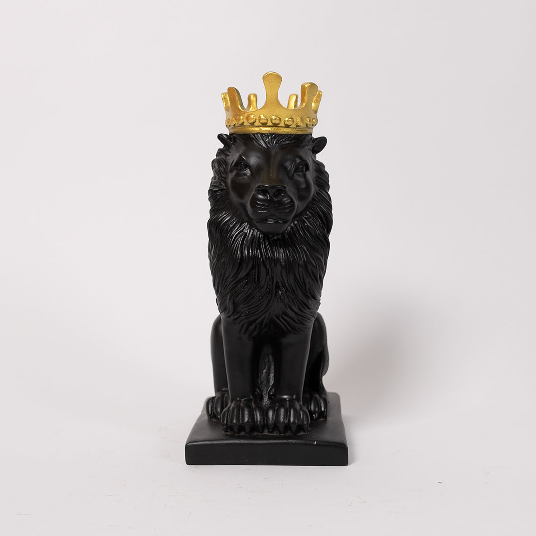 Artistic Nordic Minimalist Regal Lion in Black for Home Decor