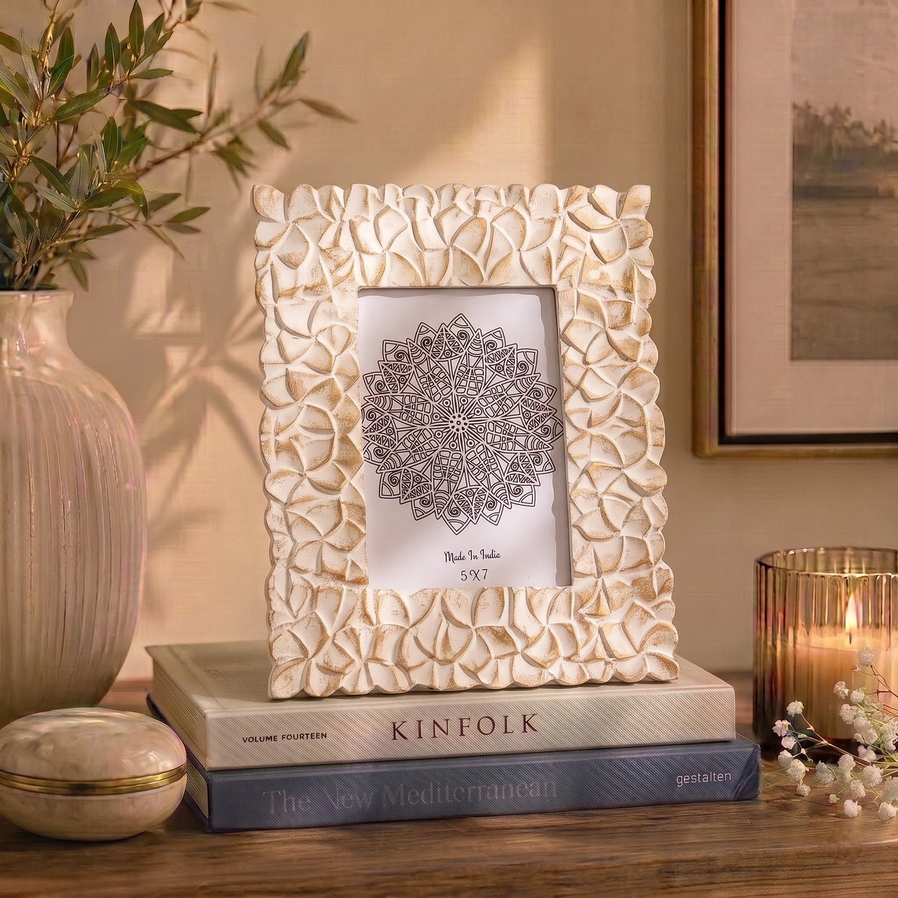 Handcrafted Floral Photo Frame in Antique Cream