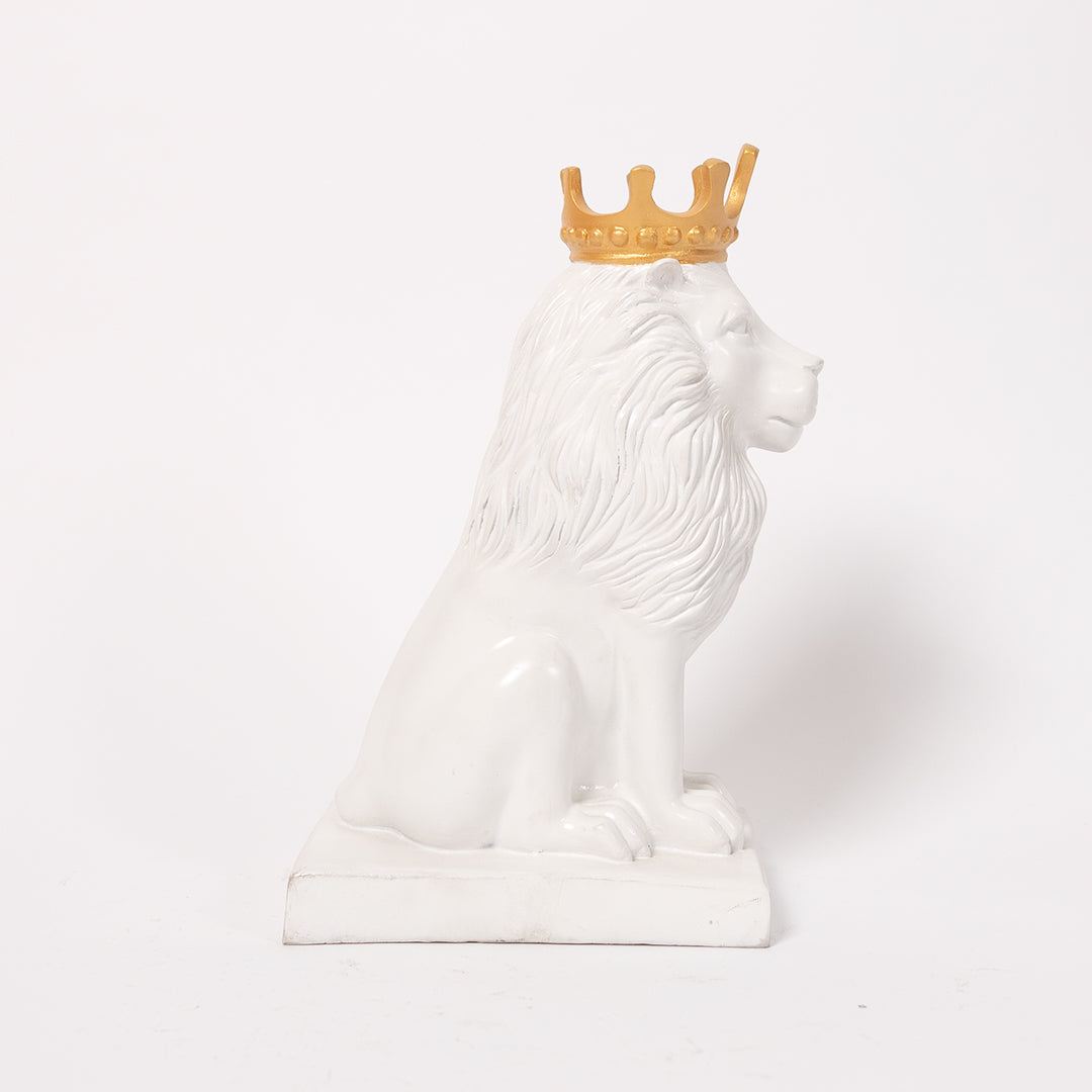 Artistic Nordic Minimalist Regal Lion in White for Home Decor